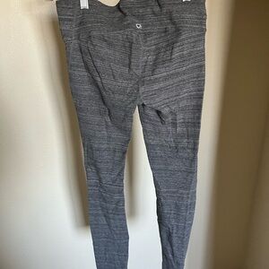 GAP FIT l Gray High-Waisted Leggings l Size S